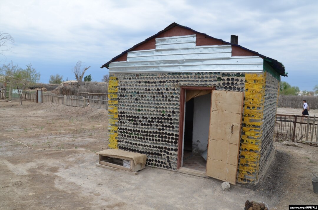 ВКонтакте желісіндегі жетілген әйелдердің жалаңаш суреттері Интернетте ит стиліндегі әйелдердің фотосуреттері