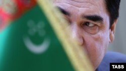 На фота: дзейны прэзыдэнт Гурбангулы Бэрдымухамэдаў