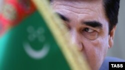 “Eger şu saýlawda Gurbanguly saýlanmasa, Gurbanguly meniň ölýänçäm ýerini hiç kim bilen çalyşmajak gahrymanym bolar".