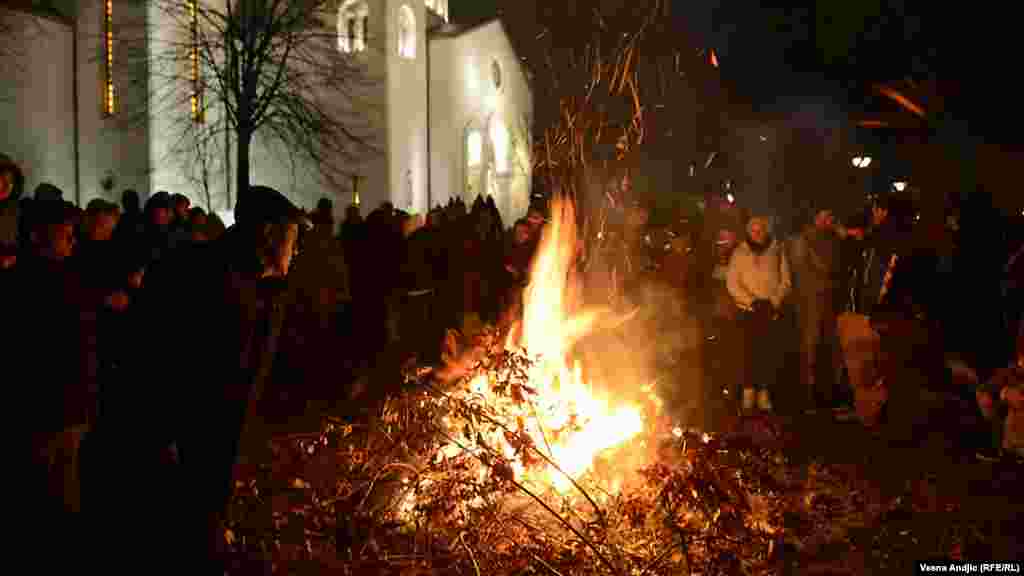 Orthodox Christians mark Christmas festivities in Belgrade.