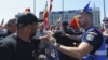 La protestul din Piața Victoriei din București, manifestanții au blocat parțial Bulevardul Kiseleff din apropierea clădirii Guvernului.