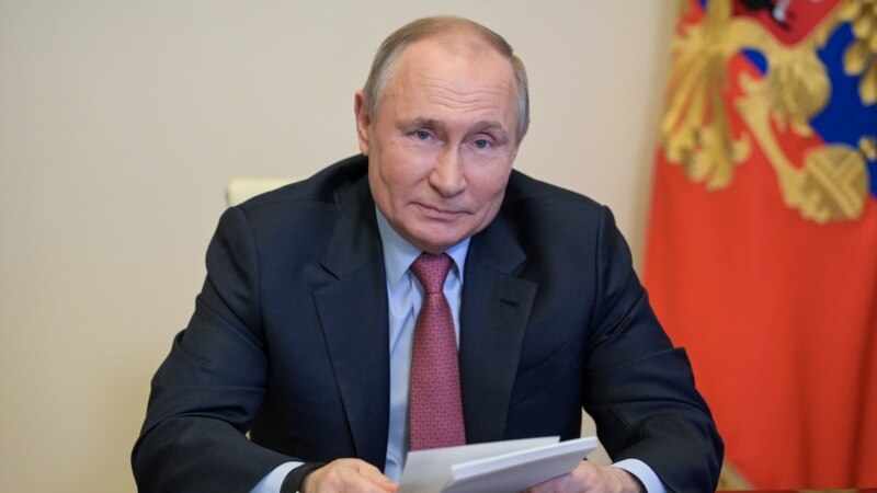 Кремль: Путин готов стать посредником в разрешении конфликта Таджикистана и Кыргызстана