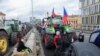 Sute de agricultori cehi protestează pentru prima dată cu tractoarele pe străzile din Praga, împotriva creșterii prețurilor, birocrației, a produselor ieftine din Ucraina și a politicii „verzi” a UE, luni 19 februarie 2024.