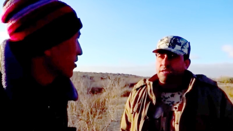 Prezidentiň garyndaşynyň awçylary kemsidýän wideosy seslenme döretdi