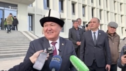 Тургунбек уулу парламенттен, Токторбаев мэрликтен кетти