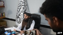 Забеҳулло Муҷоҳид, 27 феврал, шаҳри Кобул