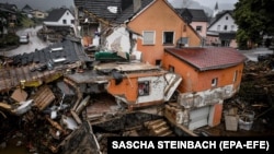 Поглед на последиците од поплавите во Германија и Белгија