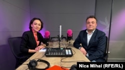 Adriana Nedelea a stat de vorbă cu colonelul Adrian Lesenciuc despre informația care a devenit o armă în conflictele moderne și despre ce fel de forme de apărare are la dispoziție statul român.