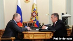 Русия президенты Владимир Путин һәм Татарстан президенты Рөстәм Миңнеханов (архив фотосы)