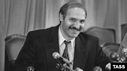 Alyaksandr Lukashenka, November 1, 1994