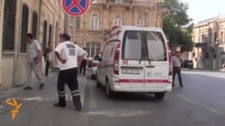 Azerbaijani Dissident Gets First Aid During Trial