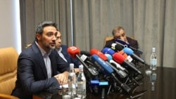 Խուզարկել են լեզվաբանի տունը, որ Սամվել Կարապետյանի գործով ՔԿ-ին հակասող եզրակացություն է տվել 