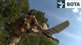 Në vijën e frontit, njësiti ukrainas i dronëve gjahton trupa ruse