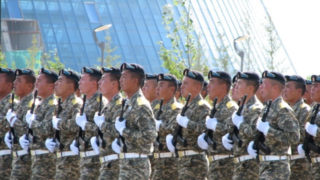 Саусақпен қимылдау суреттері