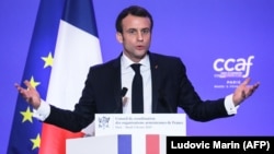 France -- French President Emmanuel Macron speaks during the annual dinner of the Co-ordination Council of Armenian organisations of France (CCAF), in Paris, February 5, 2019