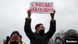 Proteste în sprijinul lui Aleksei Navalnîi la Sankt Peterburg, 21 aprilie 2021
