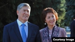Алмазбек Атамбаев жана Раиса Атамбаева. (архив)