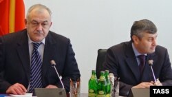 Таймураз Мамсуров с 2005 года возглавлял Северную Осетию, то есть в годы, когда решалась судьба Южной Осетии, и фактически с тех пор он работал на югоосетинском направлении