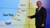 Izraelski premijer Benjamin Netanjahu stoji pred mapom koja prikazuje Pojas Gaze, tokom konferencije za novinare za međunarodne medije u Vladinoj kancelariji za odnose s javnošću u Jerusalemu, usred sukoba između Izraela i Hamasa, 4. septembra 2024.