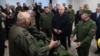 Лукашэнка наведвае вытворчасьць аўтаматаў беларускай кампаніі «Кідма Тэк», якую зьвязваюць з кіпрскай Centuronic Ltd.