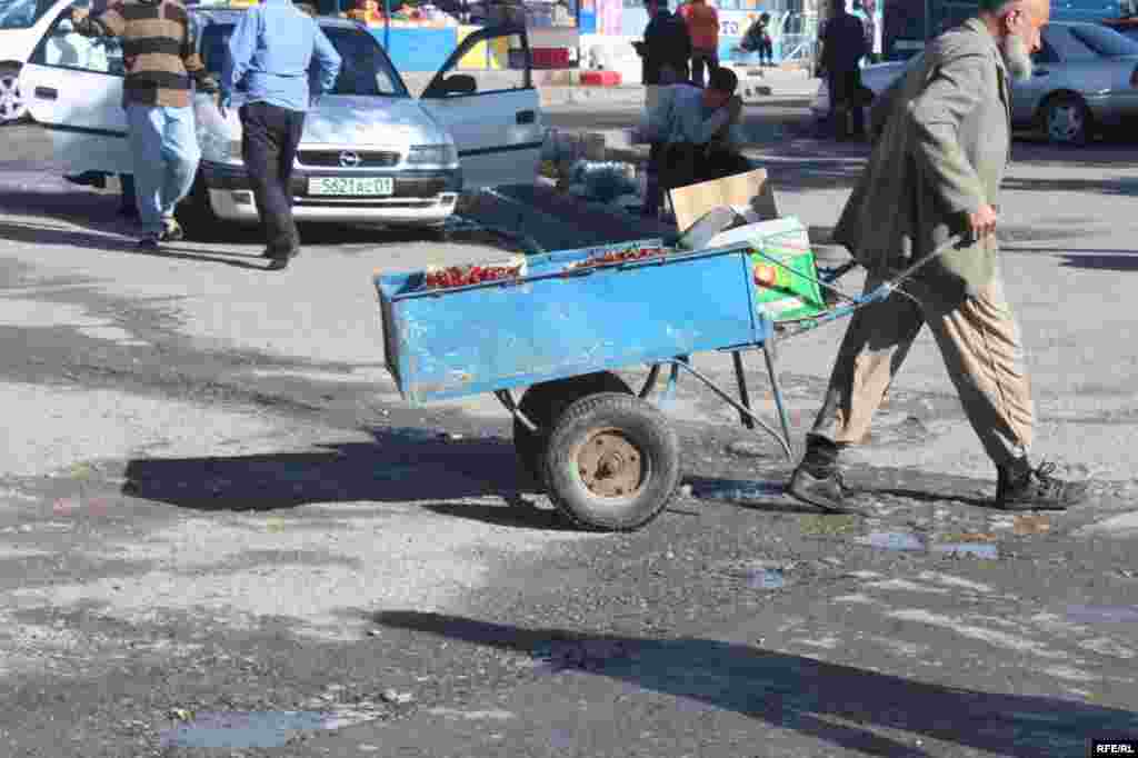 Дар орзуи арзонӣ #6