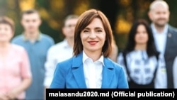 Майя Санду во время предвыборной кампании.