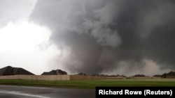 Një tornado në Oklahoma. Fotografi ilustruese. 