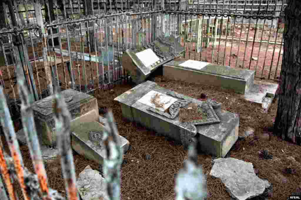 Suraxanıda xristian məzarlığı #14