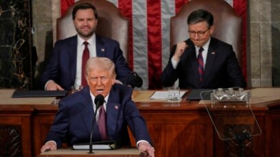 Украинският президент Володимир Зеленски е уведомил президента на САЩ Доналд