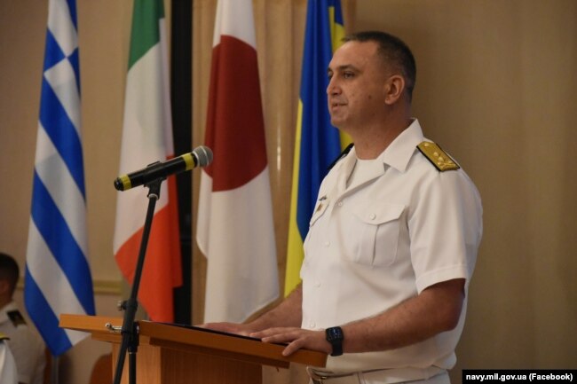 Командувач Військово-морськими силами України контрадмірал Олексій Неїжпапа на відкритті багатонаціональних навчань «Сі Бриз-2021». Одеса, 28 червня 2021 року