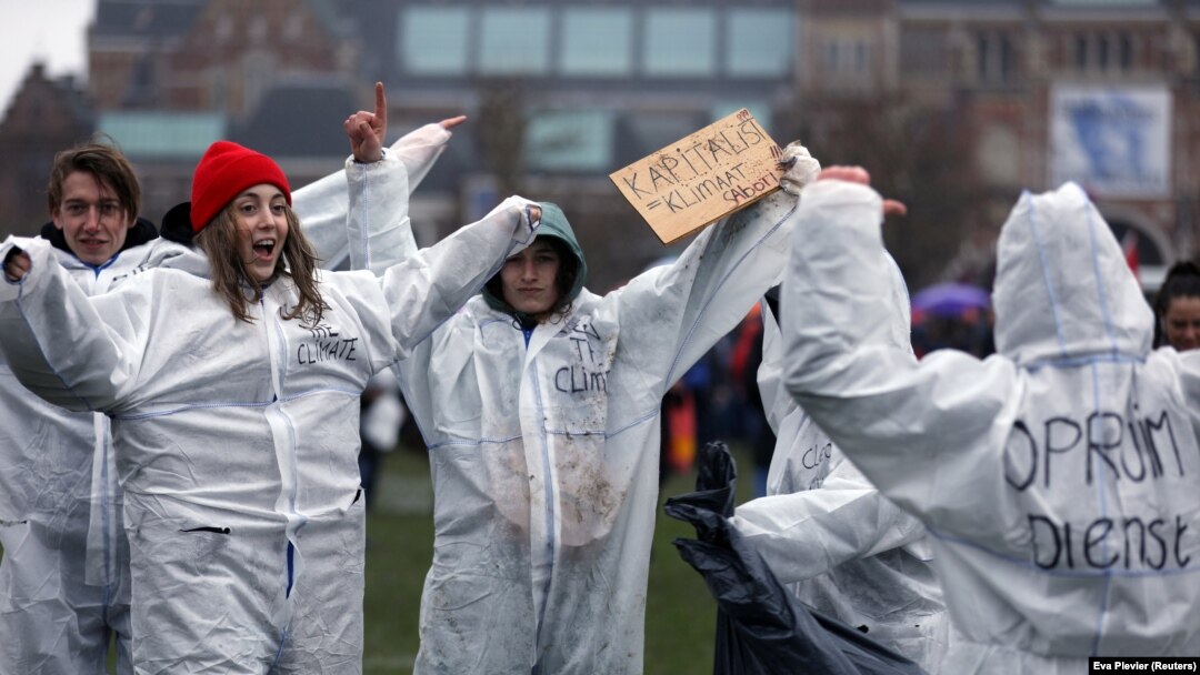 Demonstranti traže progresivniju politiku vlade o klimatskim promenama