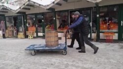 Ўзбекистонликлар пандемия даврида Россиядан ватанига энг кўп пул юбораётган муҳожирларга айланди