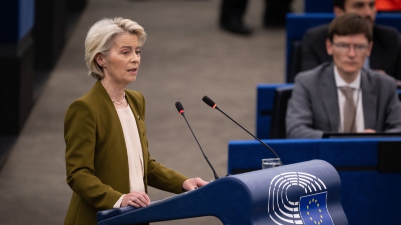 Extrema stângă și extrema dreaptă din Parlamentul European vor depune câte o moțiune de cenzură împotriva Ursulei von der Leyen