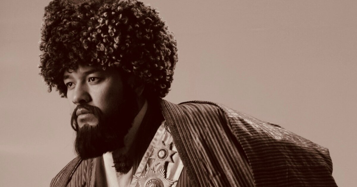 Katta xorozni yutib yubordi