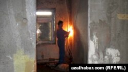 Parahat 7: Turbalar üçünji gezek ýaryldy