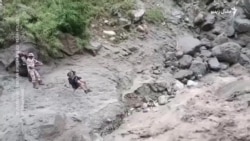 د هند اتراکنډ کې سېلابونو سخت زیانونه اړولي دي