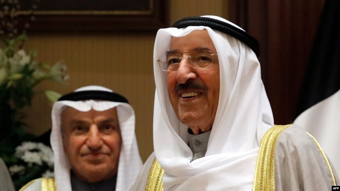 Sabah al-Ahmad al-Sabah (desno)
