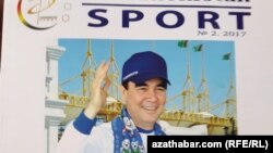 Prezident “sport çäreleriniň adatdan daşary gyzgyn howa şertlerinde açyk meýdançada geçirilmeginden” nägile boldy.