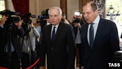 Ֆրանսիայի և Ռուսաստանի ԱԳ նախարարներ Ժան-Մարկ Էրո և Սերգեյ Լավրով, Փարիզ, 29-ը հունիսի, 2016թ․