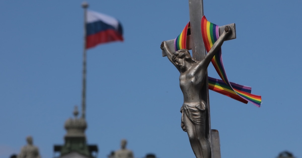 Кеңестік көркем фильмдер бойынша секс фотомонтажы