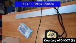 Bancnotele falsificate, imposibil de detectat în afara cadrului specializat