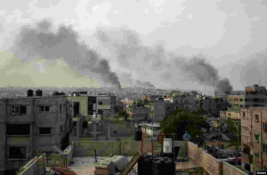 دود ناشی از عملیات اسرائیل در رفح در روز سه&zwnj;شنبه هشتم خرداد