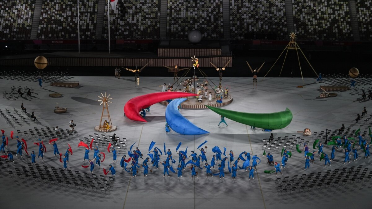 Двоє афганських спортсменів приїхали на Паралімпійські ігри