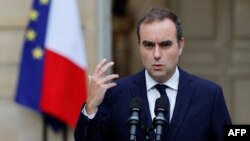 Francuski premijer Sebastijan Lekorni, 8. oktobar 2025.