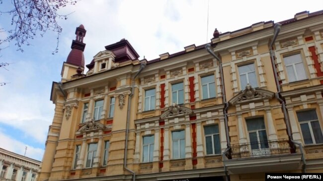 Здание по адресу Литвинова, 1 в Иркутске - в нем до 1956 года находился Радиокомитет
