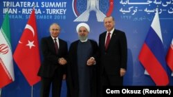 Președinții Vladimir Putin, Hassan Rouhani și Recep Tayyip Erdogan