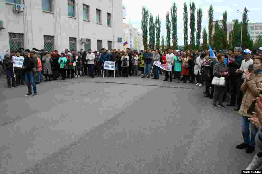 Чарада катнашучылар