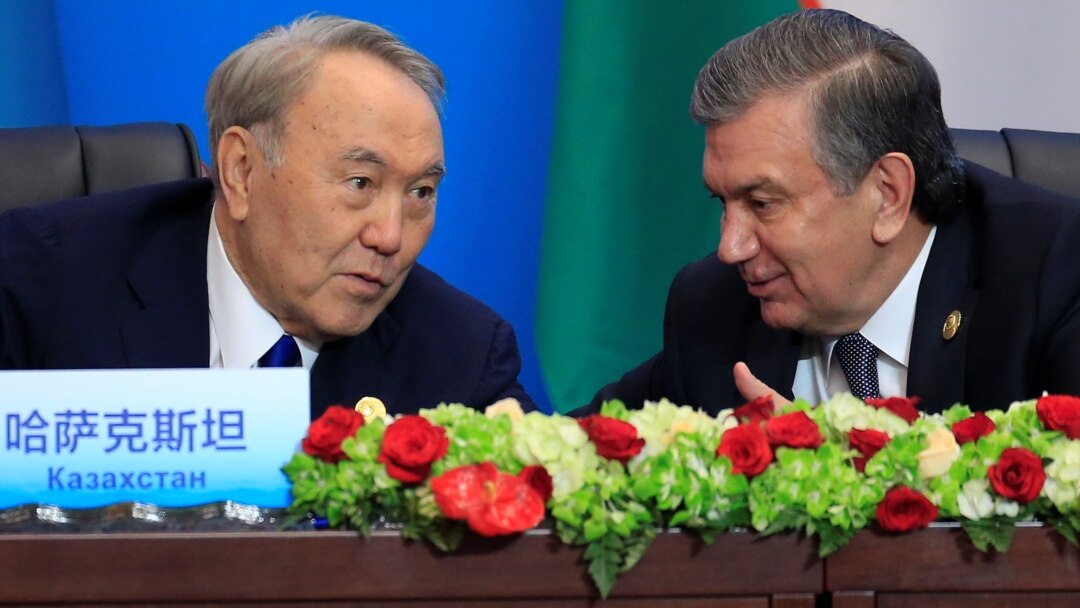 Смотреть үйдегі анальный секс онлайн