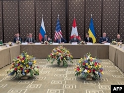 Перший день тристоронніх переговорів про завершення війни між Україною й Росією за посередництва США. Женева, Швейцарія, 17 лютого 2026 року