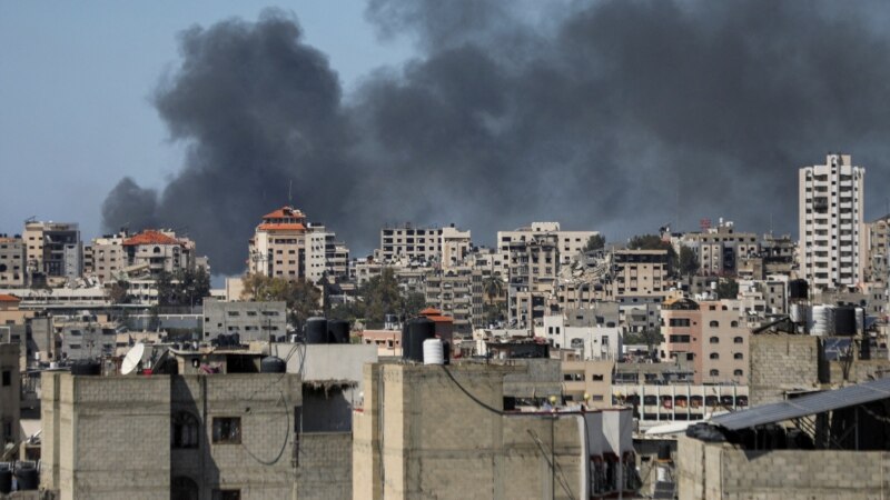 Izrael opkolio još dve bolnice u Gazi, naveo Crveni polumesec